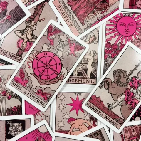 Leitura profunda das cartas de tarô