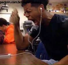 Imagem do serviço TE INDICO UMA MÚSICA ALEATÓRIA