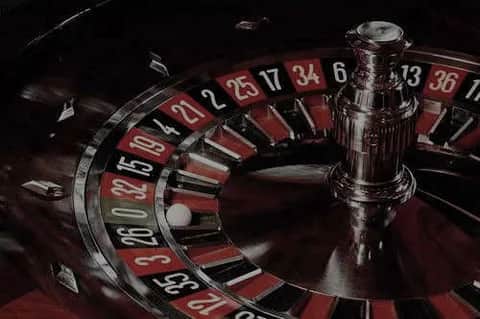Imagem do serviço [Spin and Do] Roleta para Submissos 🎠
