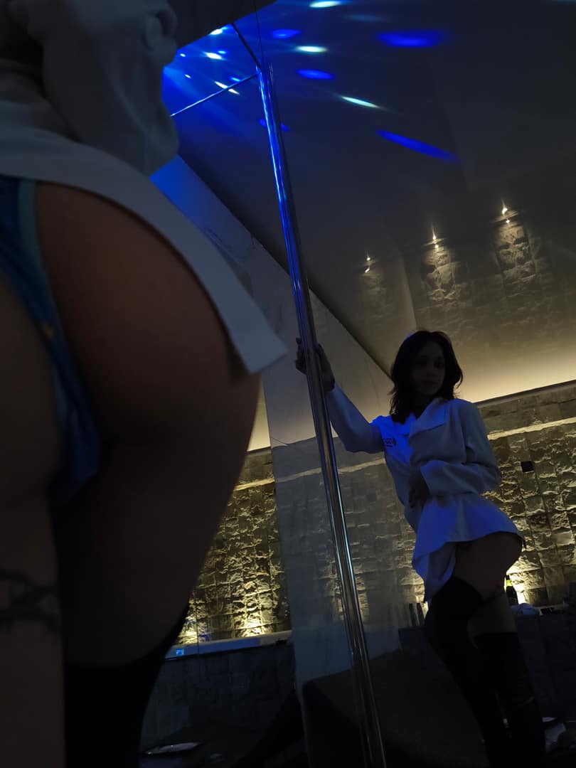 Poledance