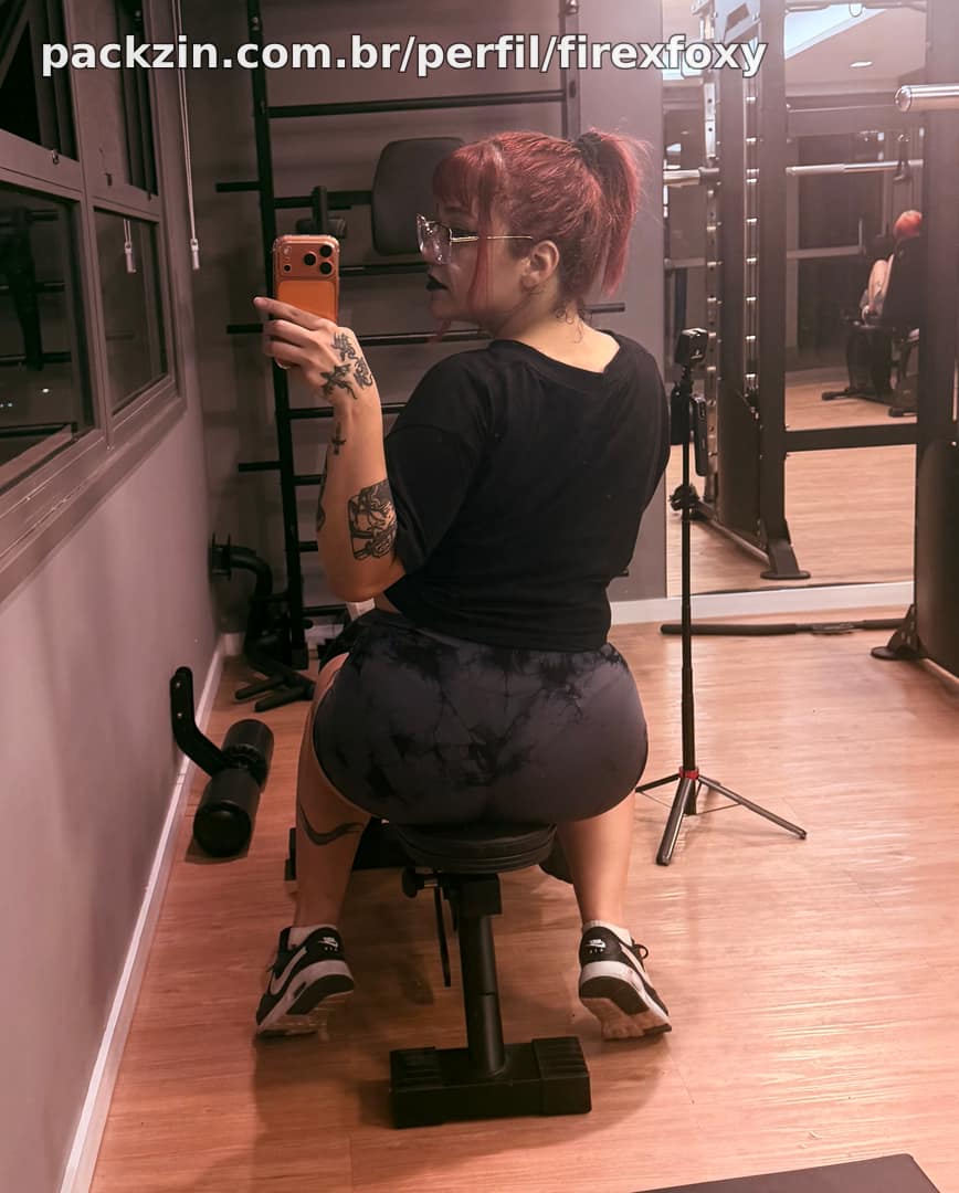 Me exibindo na academia 🥵 short marcando 🔥