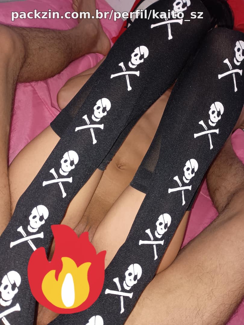 Fudendo a Bucetinha da minha namorada até ela molhar tudo🔞🔥💧