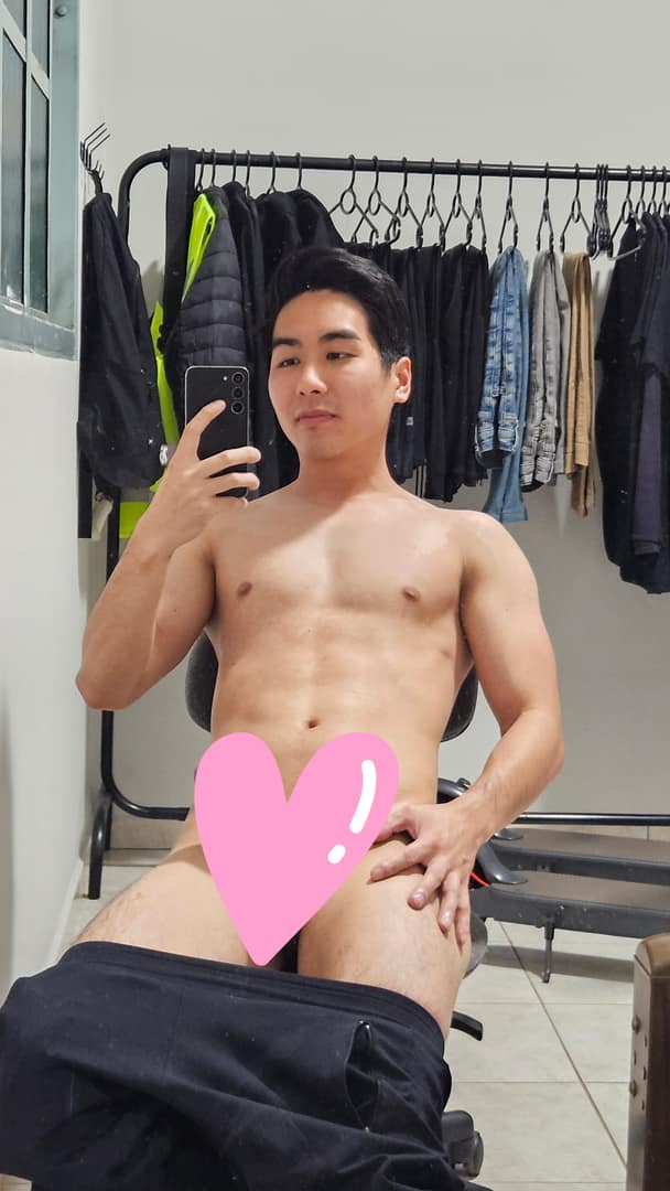 Imagem do pack Me masturbando na frente do espelho 🤭