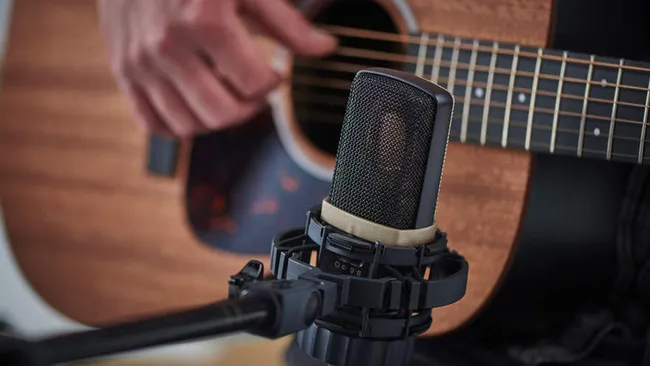 Imagem do serviço GRAVO QUALQUER MÚSICA NO VIOLÃO - ALTA QUALIDADE
