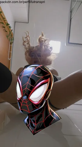 Imagem do pack Spider Black gazndo sentando