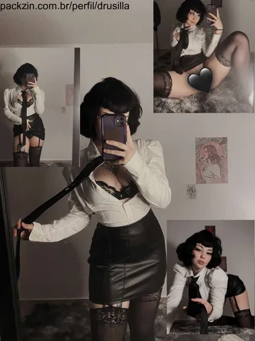 Imagem do pack Pack de secretária safadinha com a sua gótica favorita 🖤🦇