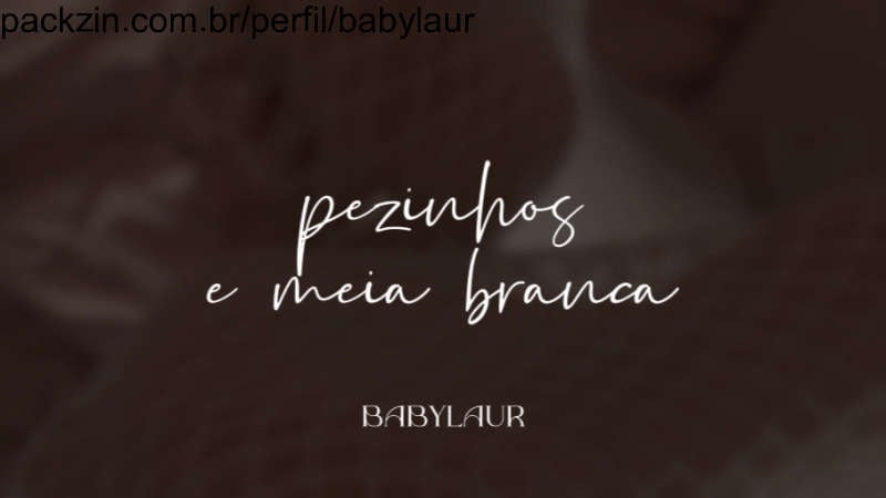 Imagem do pack pezinhos com meia arrastão branca