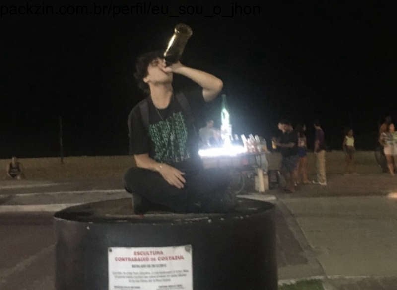 Imagem do serviço Vou tomar TRÊS doses de VODKA!!