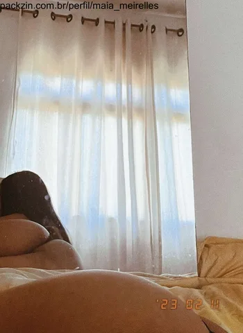 Foto de capa de maia_meirelles